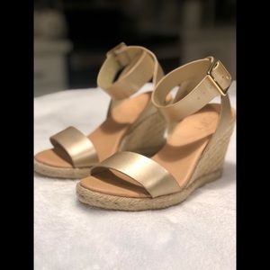 Metallic Gold Ann Taylor Loft Wedges Size: 5.5
